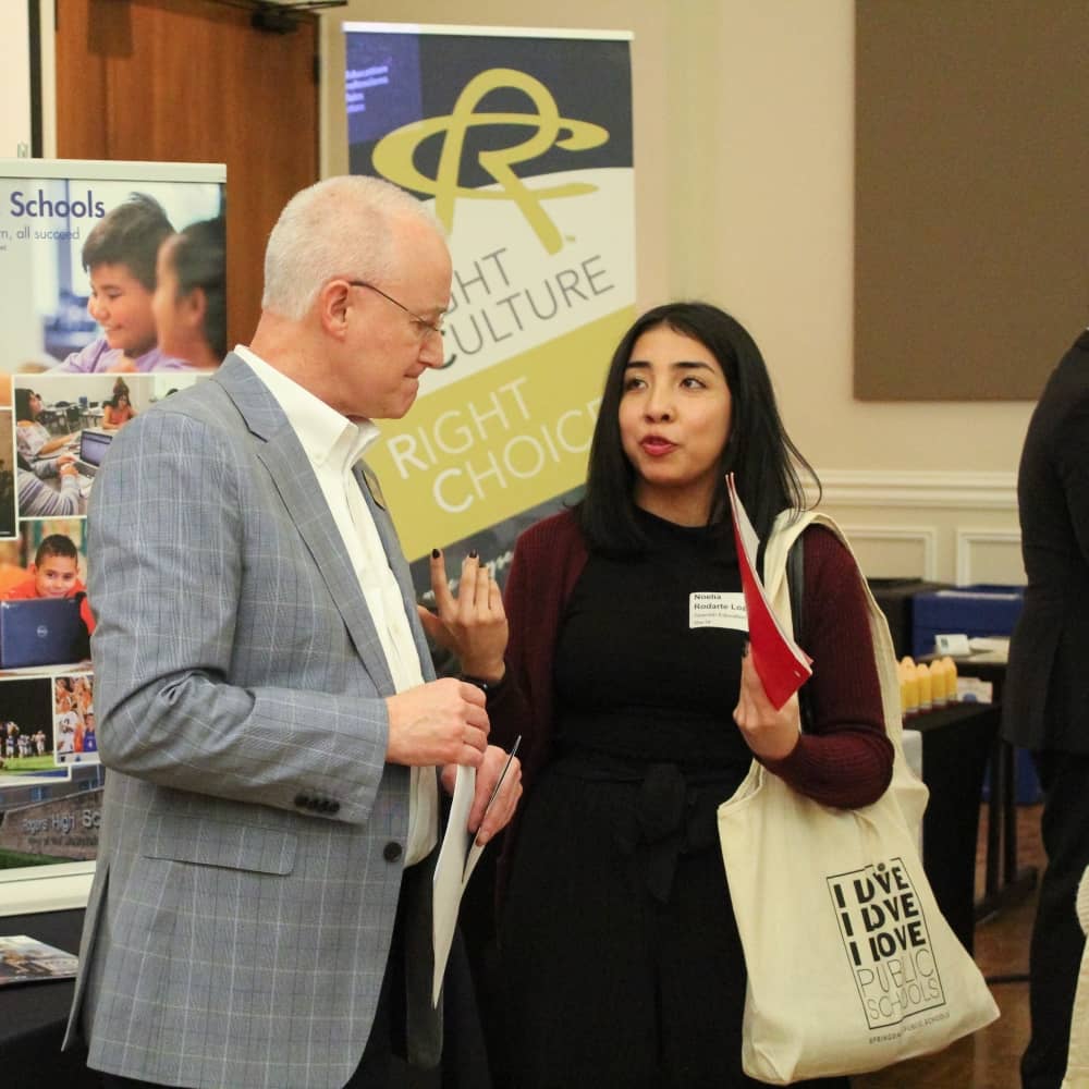 Career fair conversation between 2