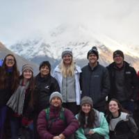 group photo of students in New Zealand